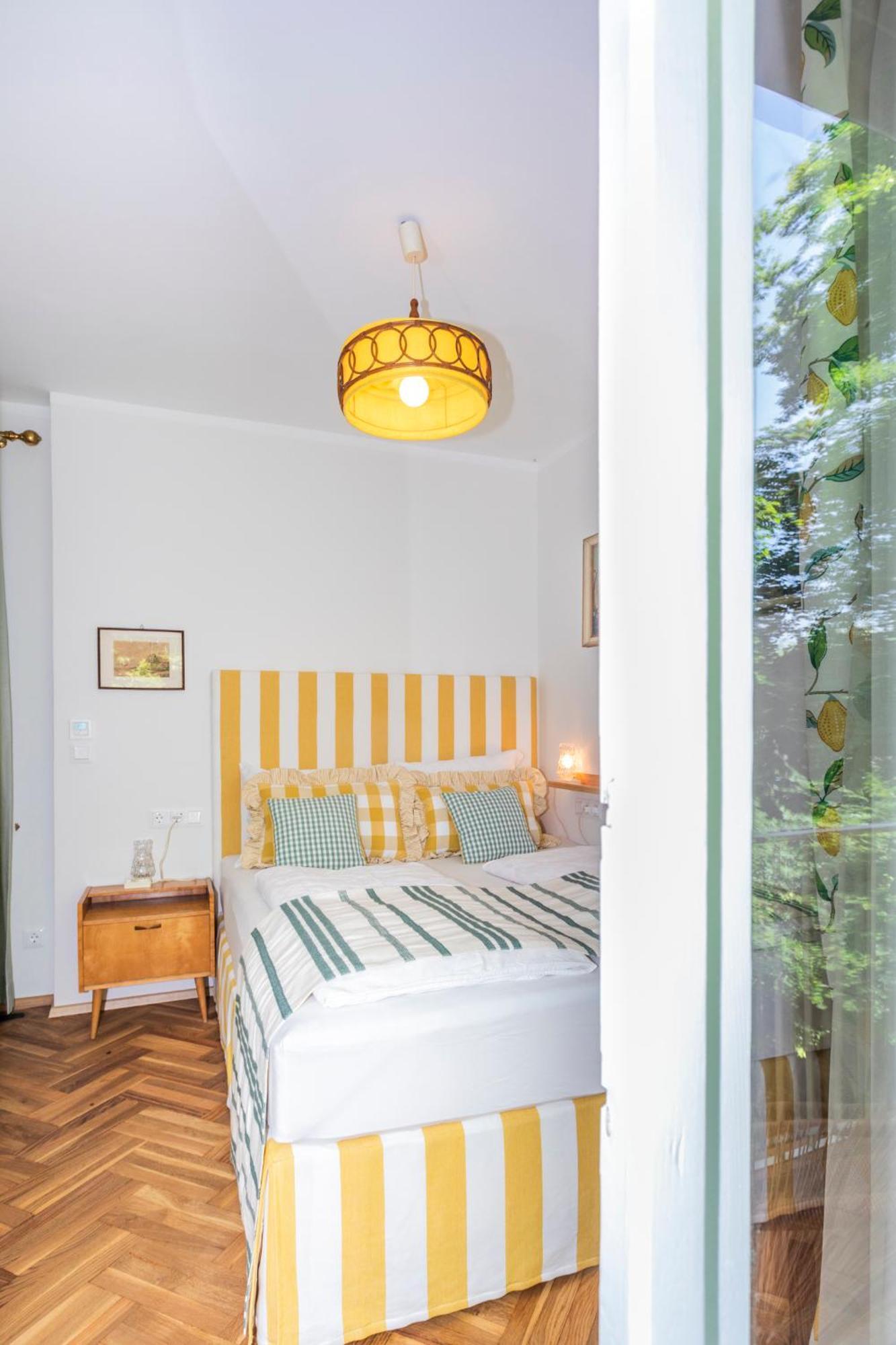 Gaestehaus Wallner Velden am Woerthersee Luaran gambar